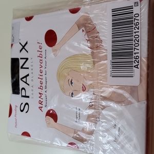 Spanx Sara Blakely ARM-Believable Toning Arm Shaper XL Black